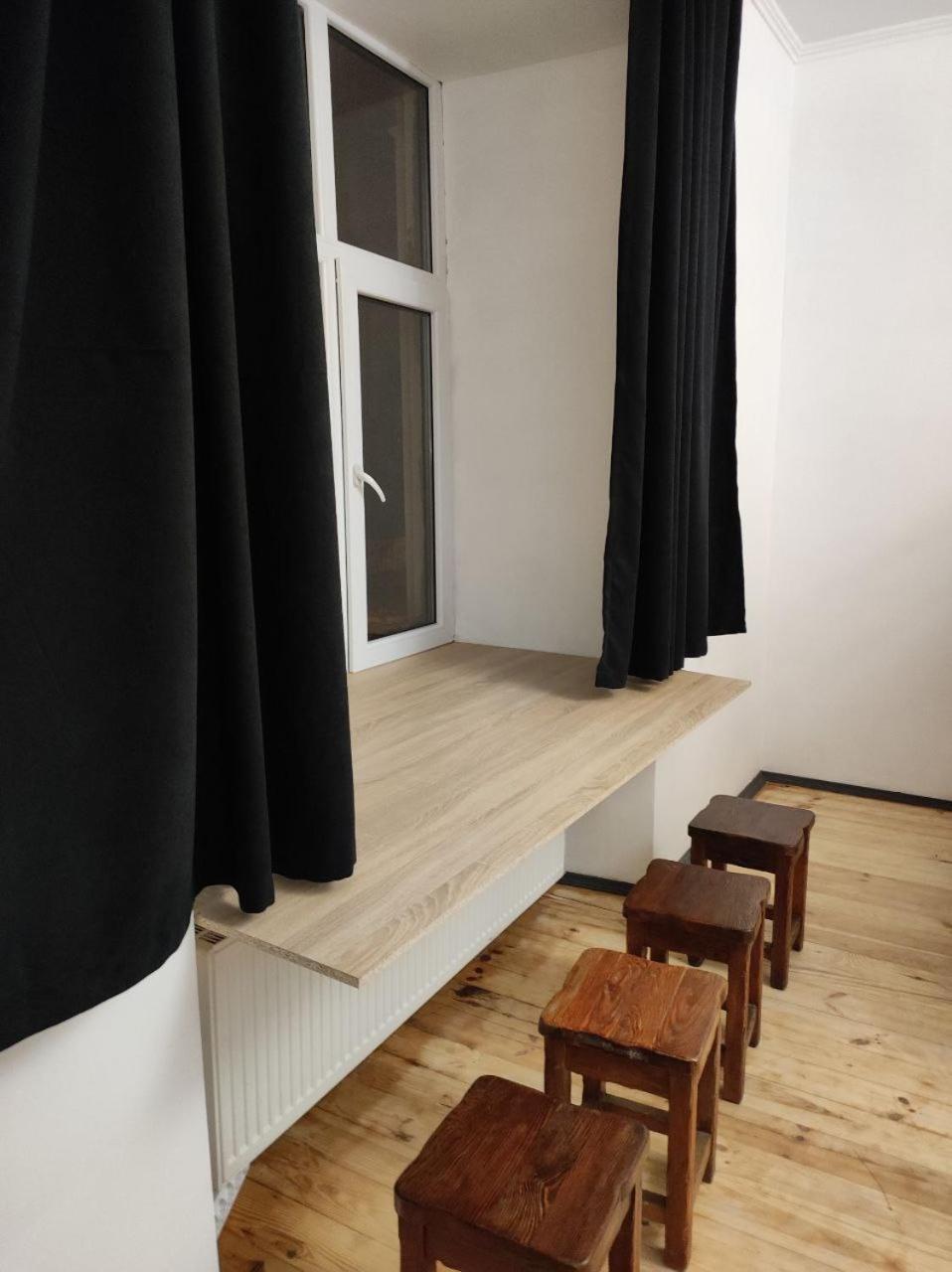 Hostel Europe-U Lviv Exterior photo