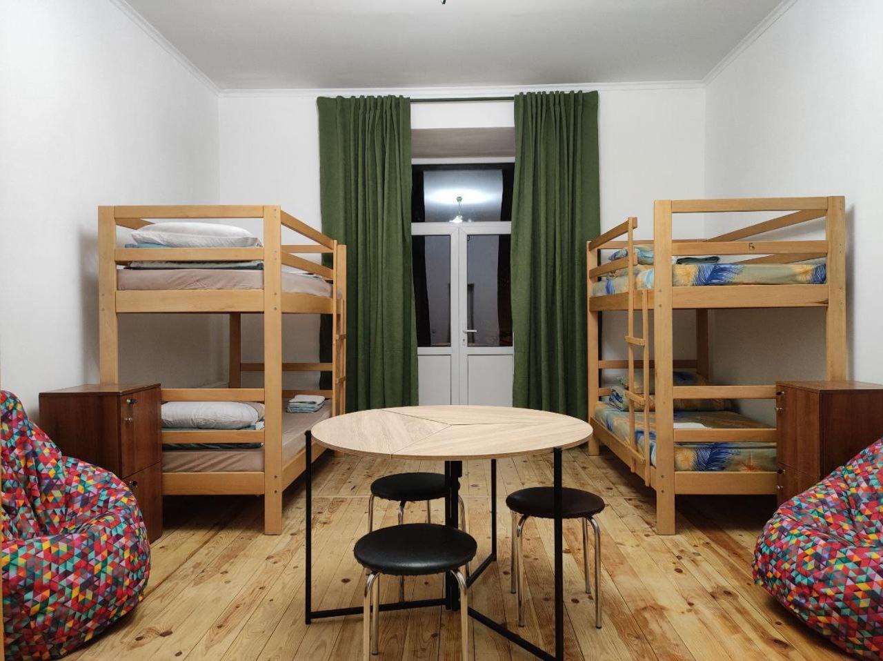 Hostel Europe-U Lviv Exterior photo